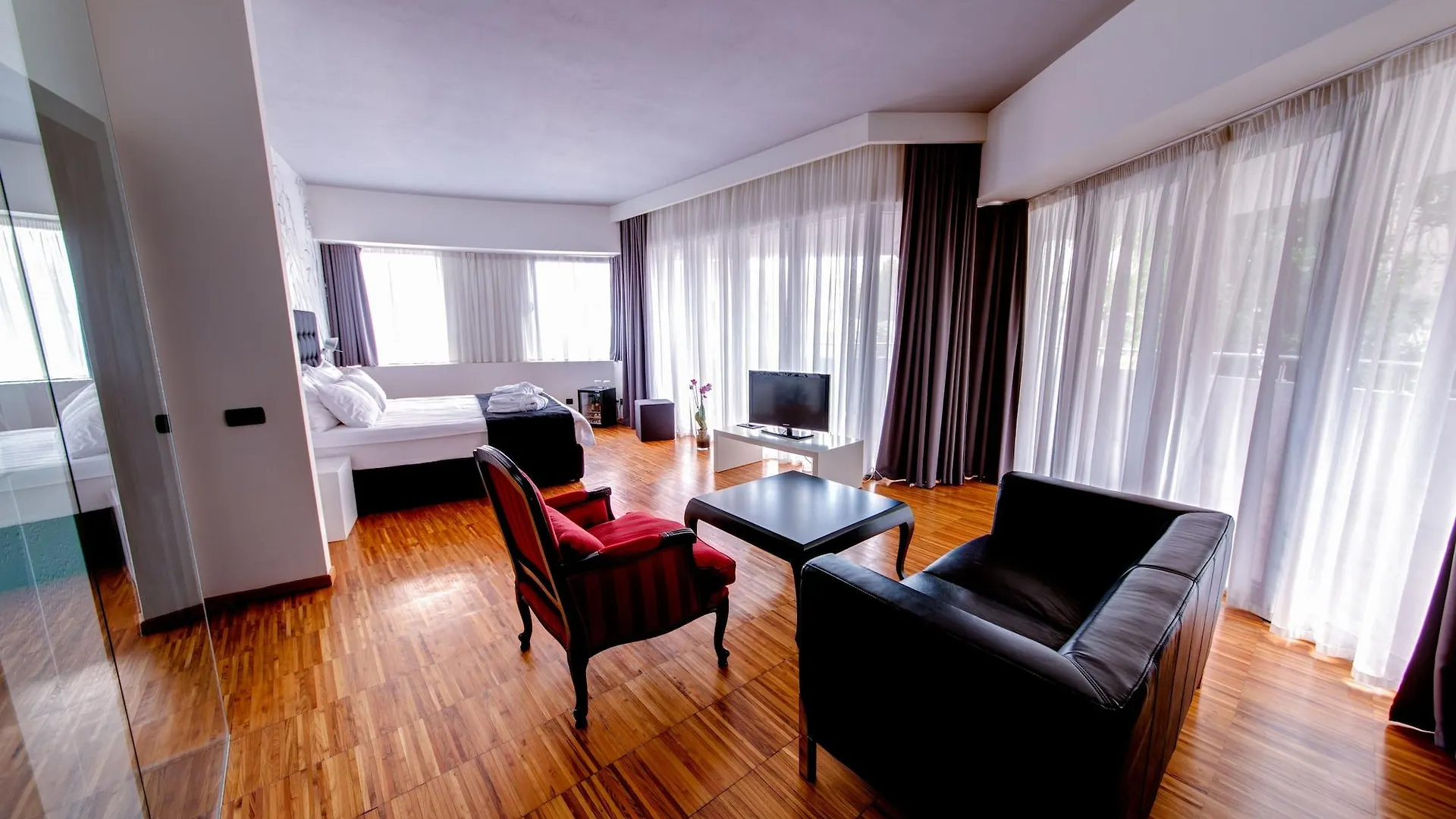 Sarroglia Hotel Bucharest