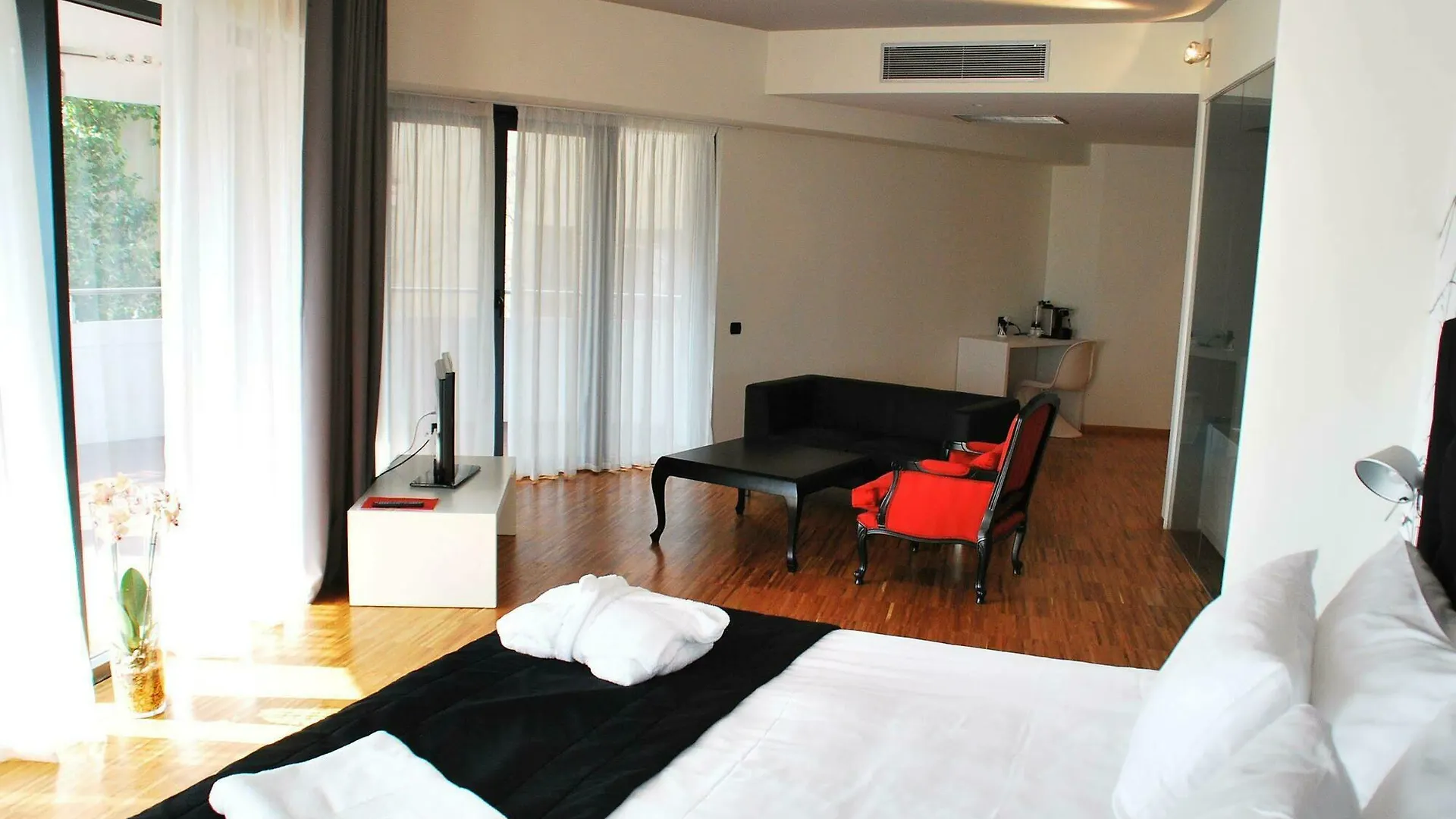 Sarroglia Hotel Bucharest