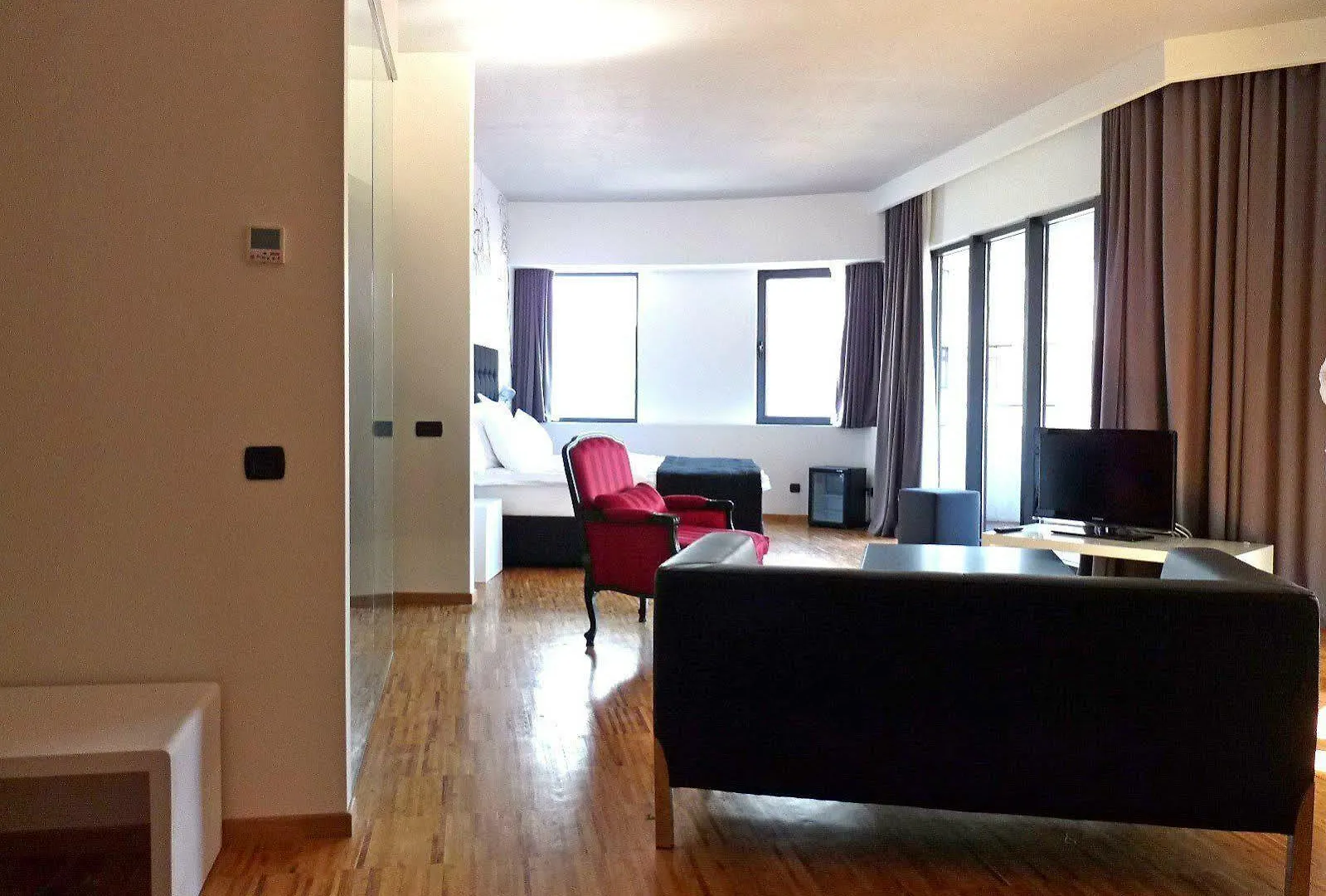 Sarroglia Hotel Bucharest
